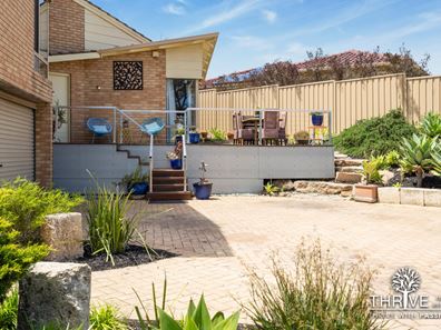 11 Green Croft Gardens, Leeming WA 6149