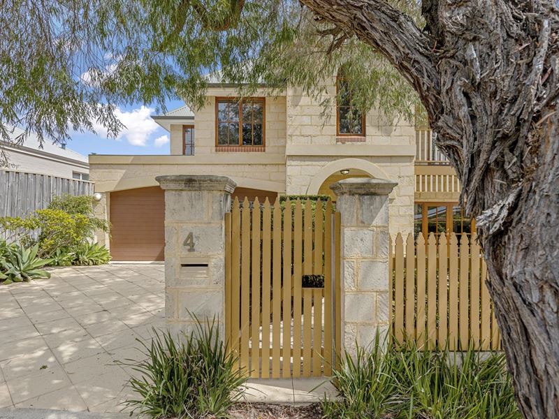 4 Lakeway Street, Claremont