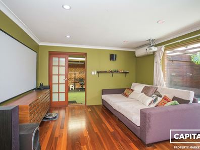 82A Welwyn Avenue, Salter Point WA 6152