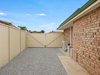 72 Donald Drive, Safety Bay WA 6169
