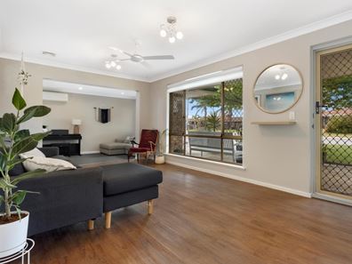 72 Donald Drive, Safety Bay WA 6169
