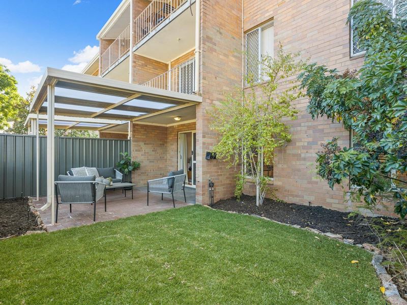 4/33 Third Avenue, Mount Lawley