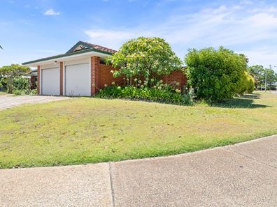 2 Cahow Grove, Ballajura WA 6066