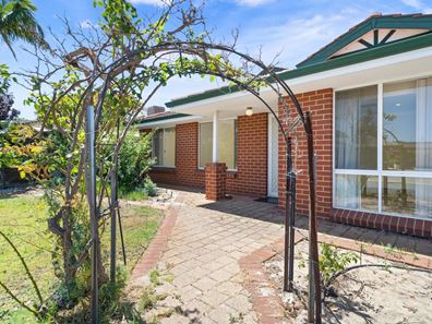 2 Cahow Grove, Ballajura WA 6066