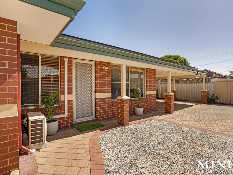 97B Barbican Street East, Riverton