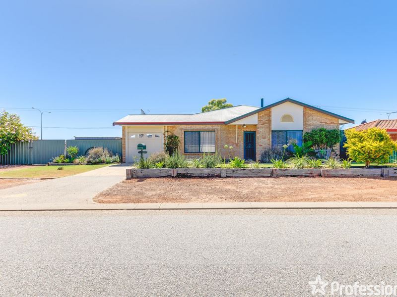 1 Basslet Place, Warnbro WA 6169