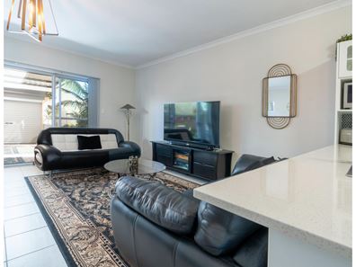 213 Suffolk Street, Caversham WA 6055