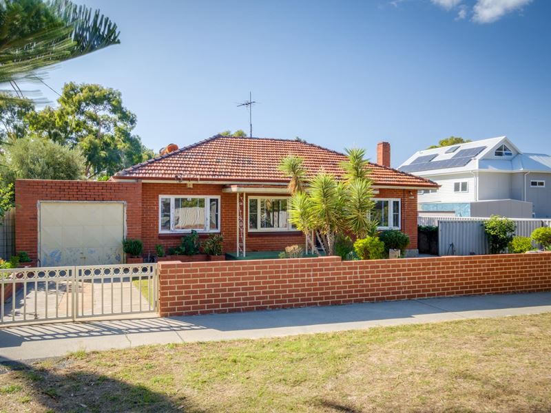 28 Smith Street, Beaconsfield WA 6162