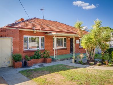 28 Smith Street, Beaconsfield WA 6162