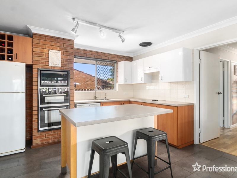 1A Briar Court, Kingsley