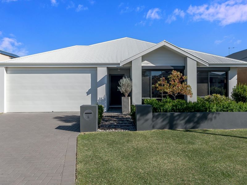 6 Koojan Street, Haynes WA 6112