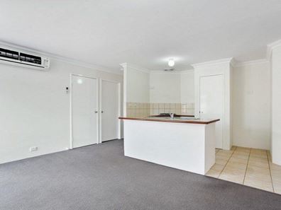 12/161 Sevenoaks Street, Cannington WA 6107