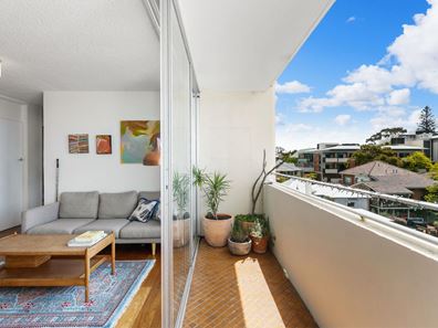 64/375 Stirling Highway, Claremont WA 6010