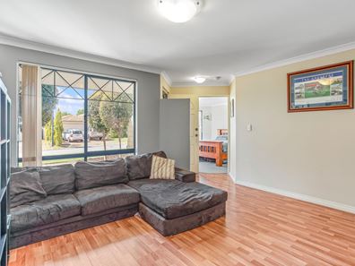 22 Coulthard Crescent, Canning Vale WA 6155