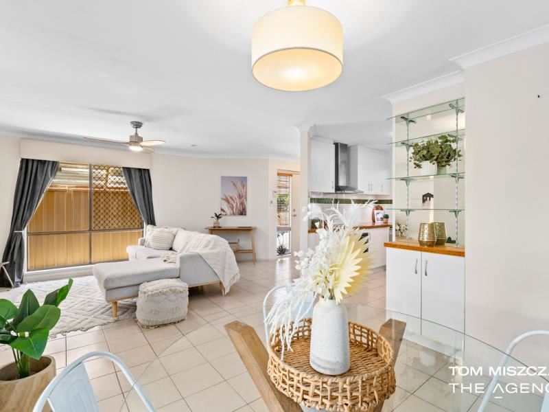 2/341 Wharf Street, Queens Park