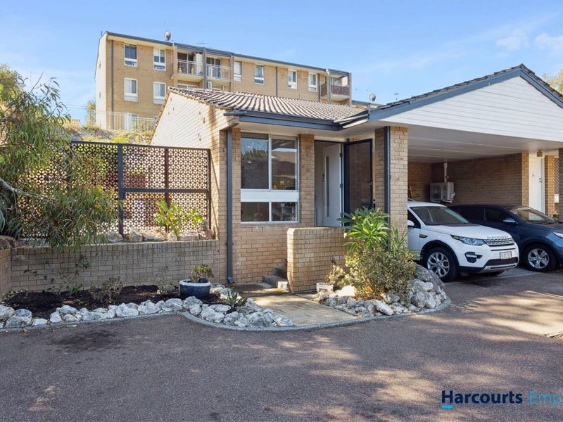 28/75 Stanley Street, Scarborough