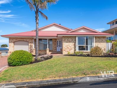 11 Hewett Rise, Spencer Park WA 6330