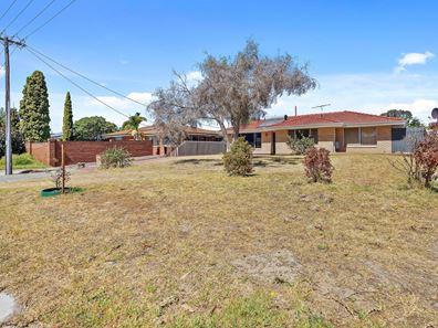 10 ADDLESTONE ROAD, Morley WA 6062