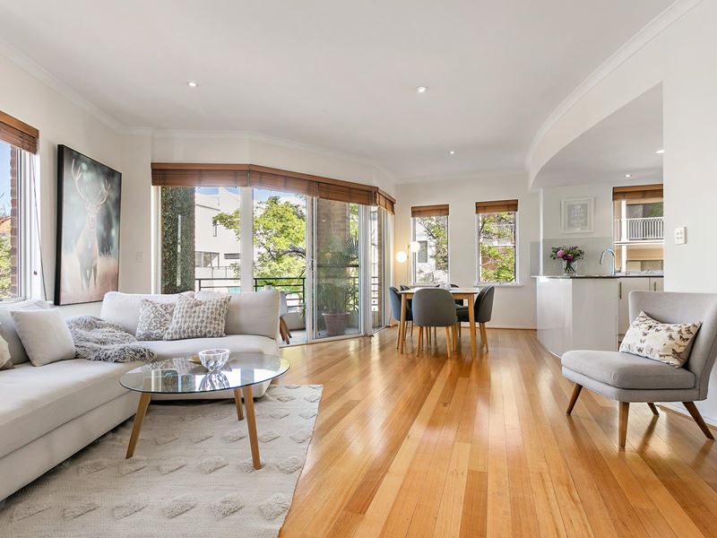 6/1 Cashel Lane, Subiaco