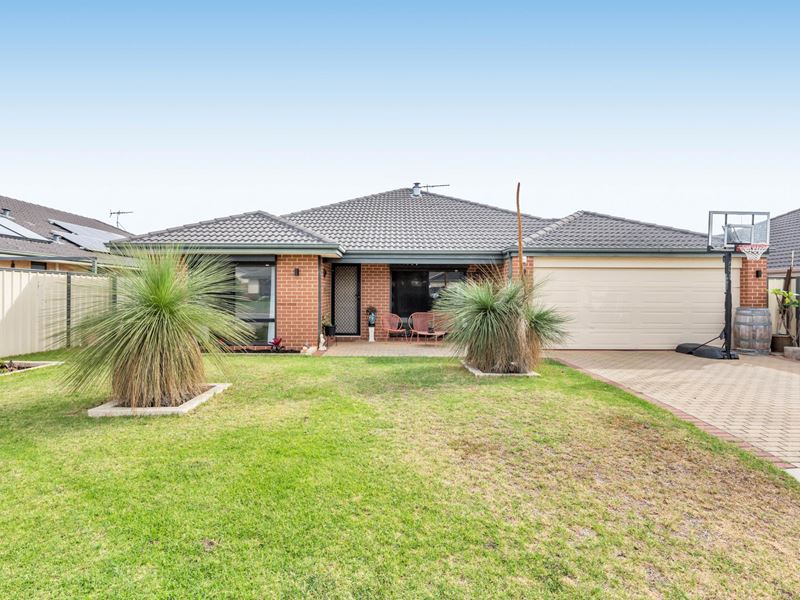 29 Vlasich  Road, Byford