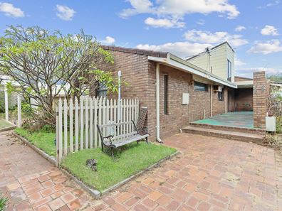 39 Gloucester Crescent, Shoalwater WA 6169