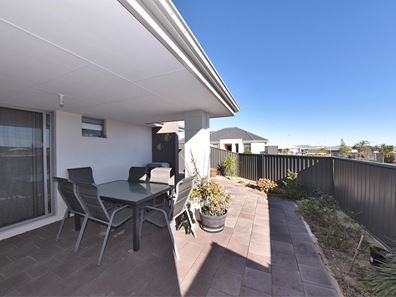 22 Costate Rd, Jindalee WA 6036