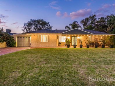 4 Banyandah Boulevard, Wanneroo WA 6065