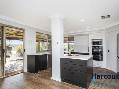 219 Hart Dr, Chittering WA 6084