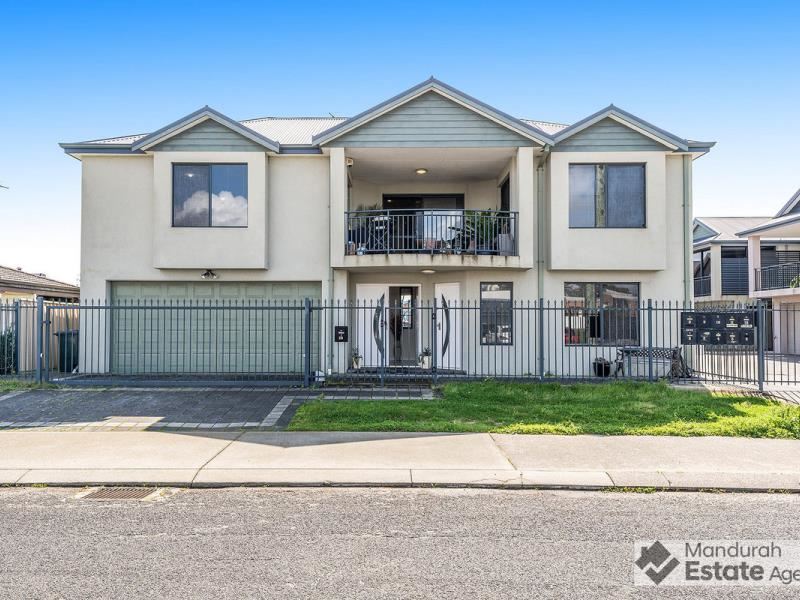 1/28 Davey Street, Mandurah