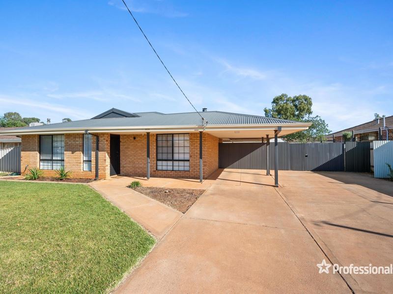 20 Eureka Street, Hannans WA 6430