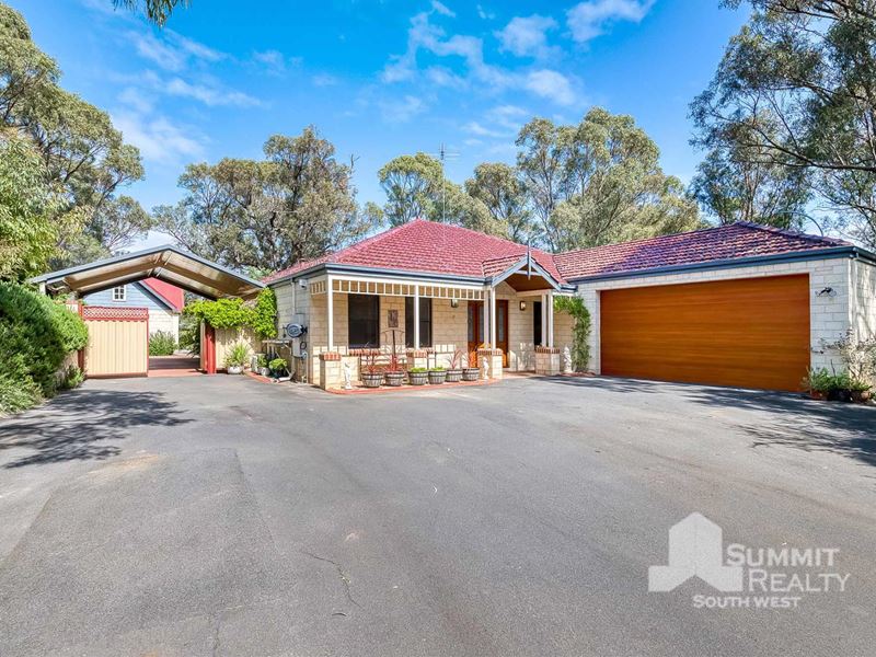 4 Longshore Place, Leschenault