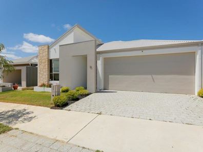 16 Costate Road, Jindalee WA 6036