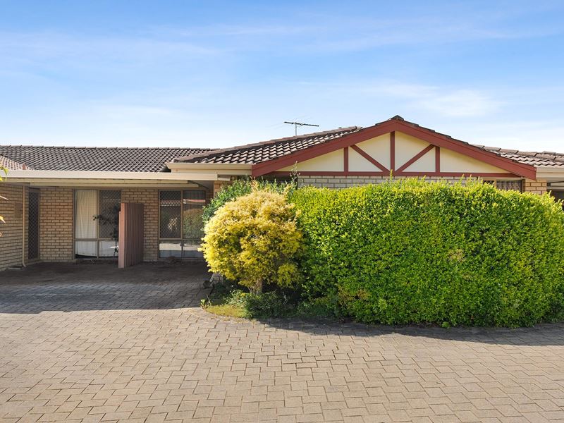 16/10 Merope Close, Rockingham