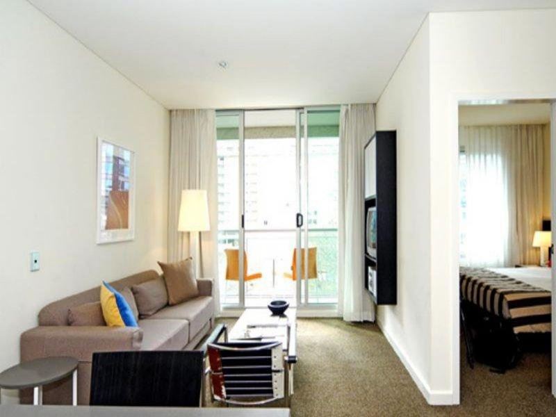 94/33 Mounts Bay Rd, Perth