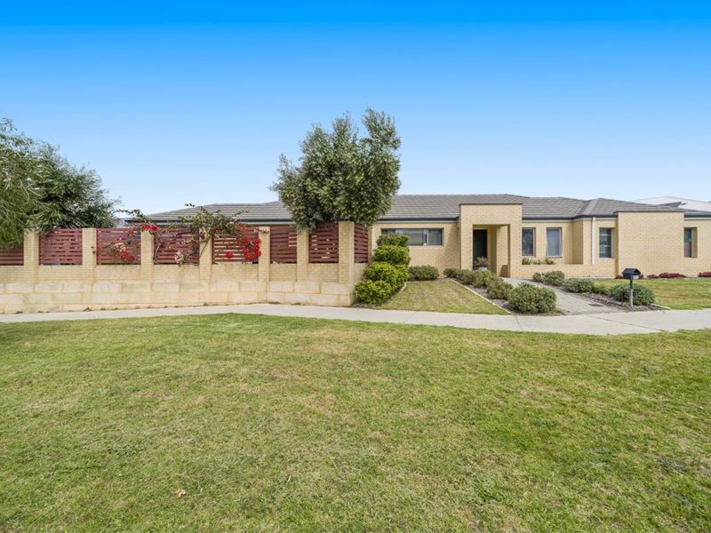 35 Roundhouse Parade, Jindalee WA 6036