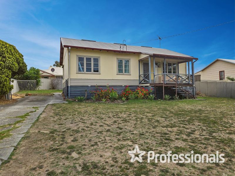 35 Xavier Street, Carey Park WA 6230