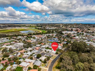 25a Steere Crescent, Carey Park WA 6230