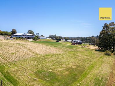 9 Diggers Green, Nannup WA 6275