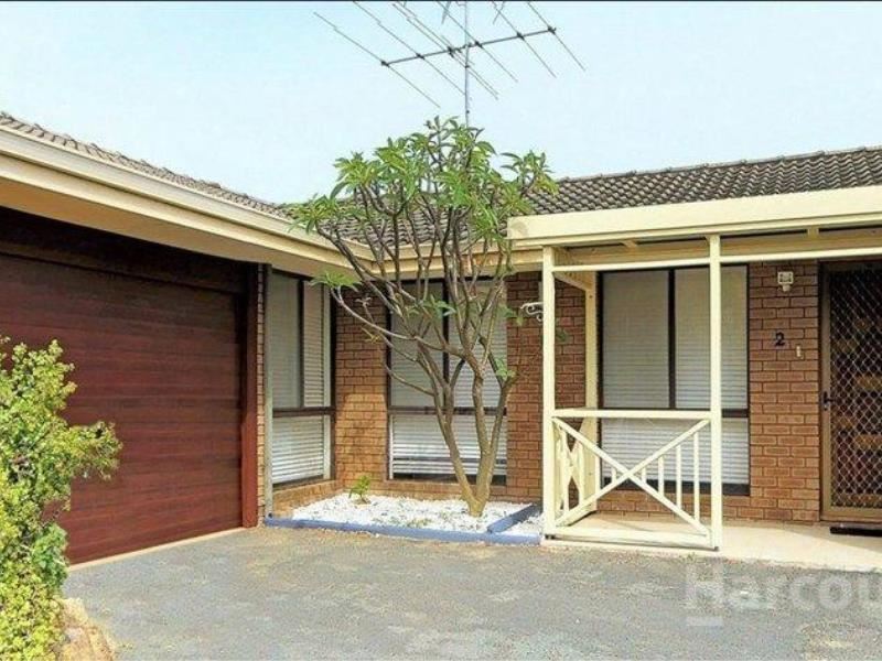 2/10-12 Perseus Road, Silver Sands WA 6210