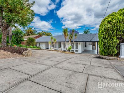 27 Nolan Way, Bateman WA 6150