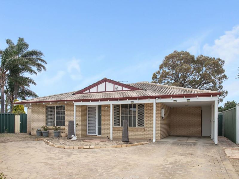 B/7 Poinsettia Grove, South Lake WA 6164