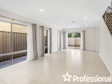 555A Charles Street, Joondanna WA 6060