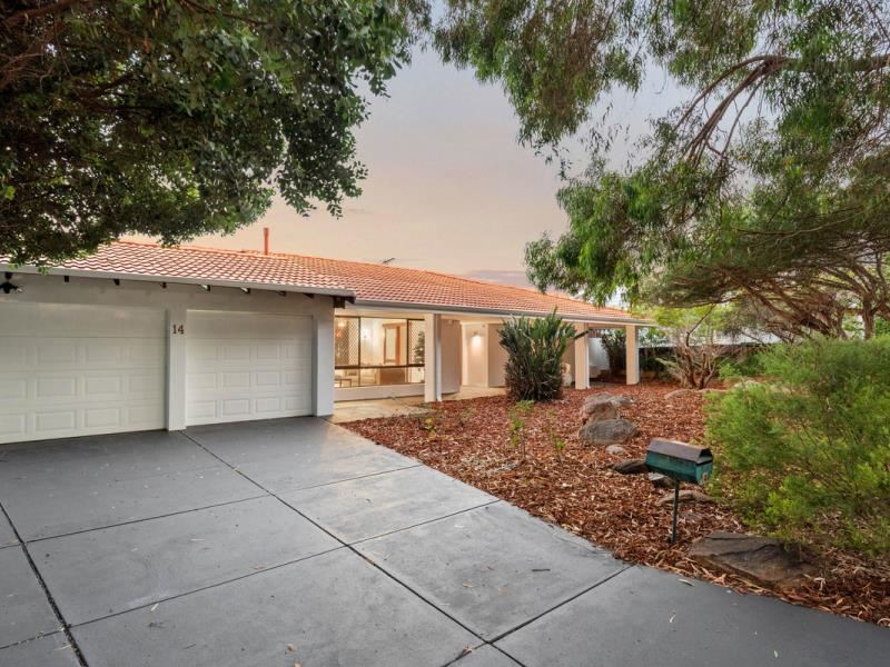 14 Monyash Road, Carine