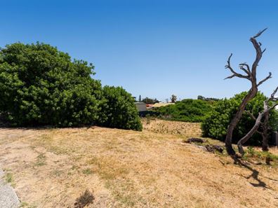24 Selene Way, San Remo WA 6210