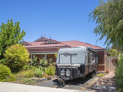 38 Carey Street, Busselton WA 6280