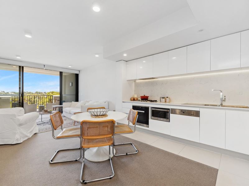 43/7 Davies Road, Claremont