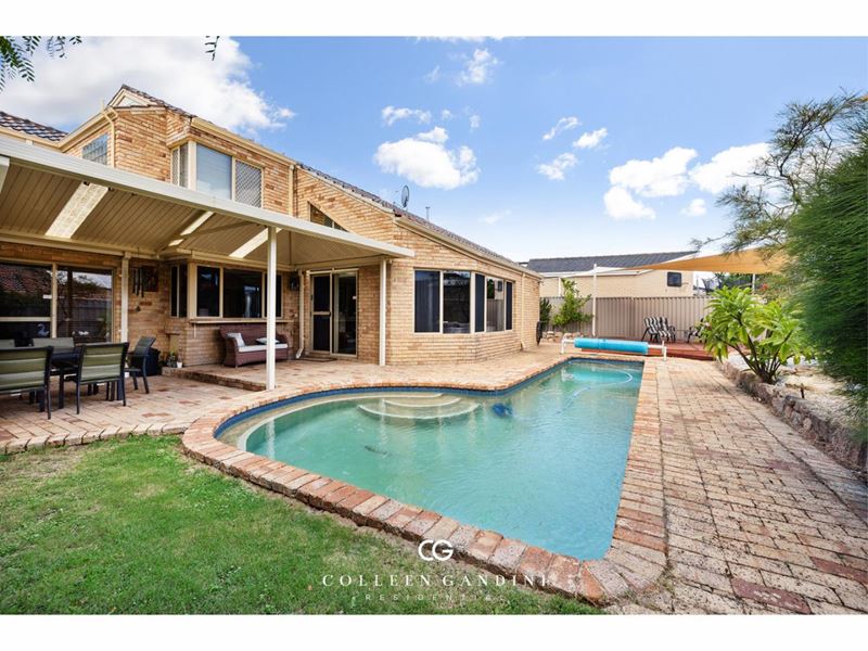 18 Ainsworth Loop, Booragoon WA 6154