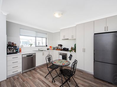 24/97 Cooper Street, Mandurah WA 6210