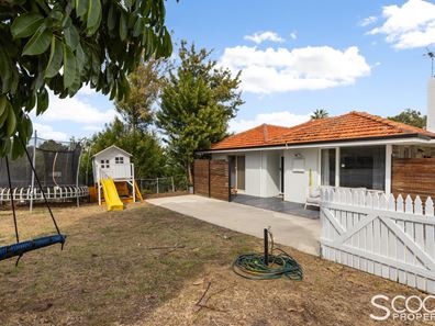 25 Coolbellup Avenue, Coolbellup WA 6163