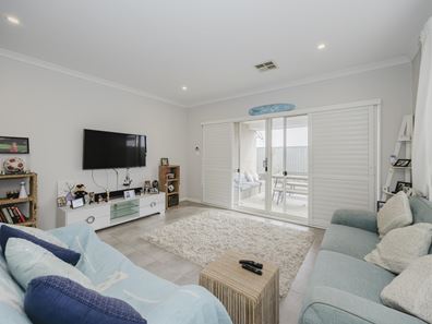 15 Everingham St, Clarkson WA 6030
